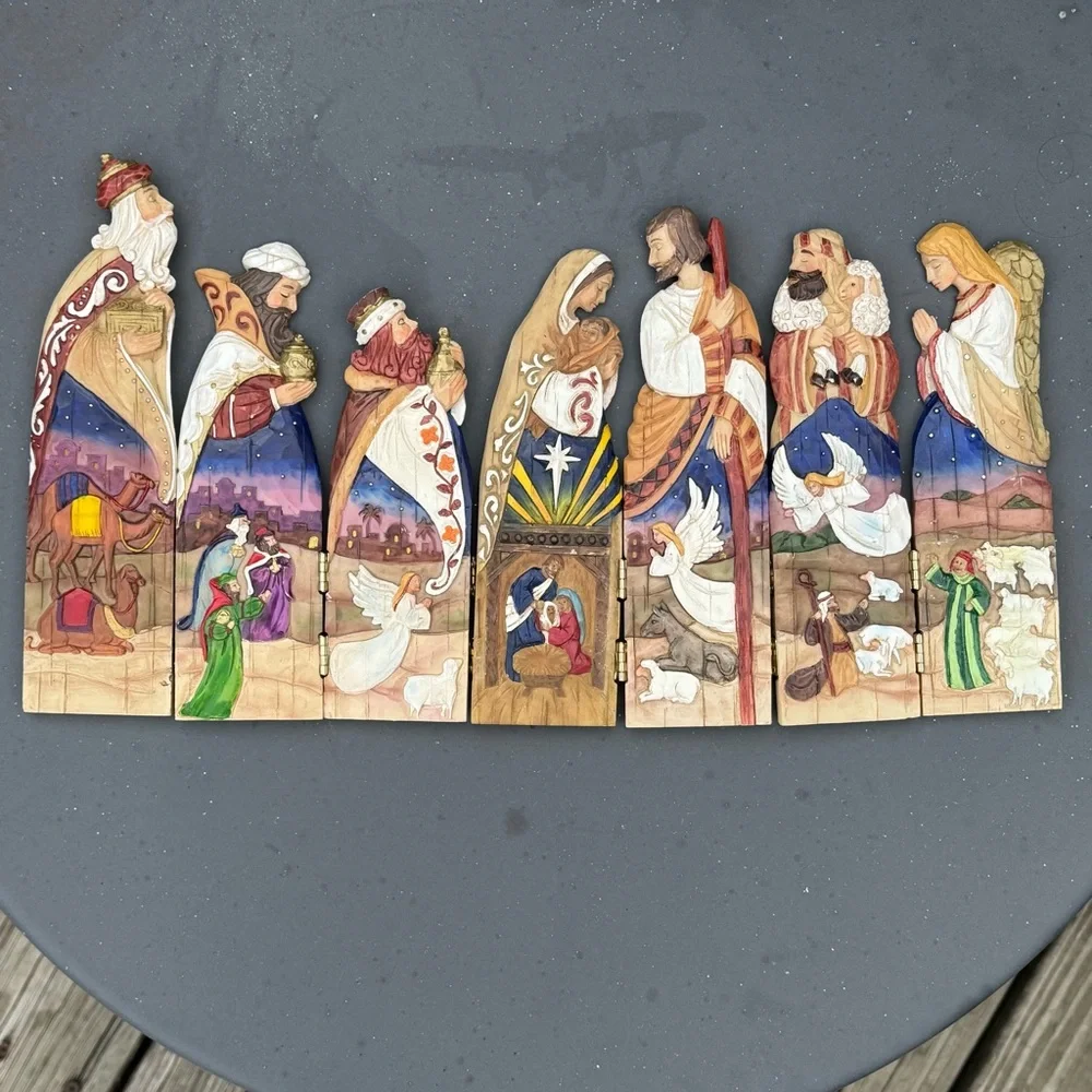 VTG Christmas Nativity Hand Painted Hinged Fence Intricate Carved Detail